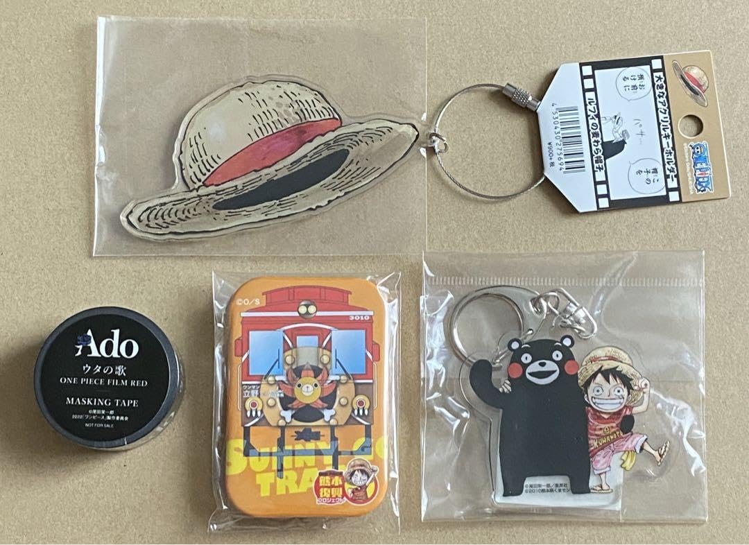 ワンピース　ONE PIECE　ルフィの麦わら帽子　大きなアクリルキーホルダー ワンピースONE PIECEルフィの麦わら帽子大きなアクリルキーホルダー